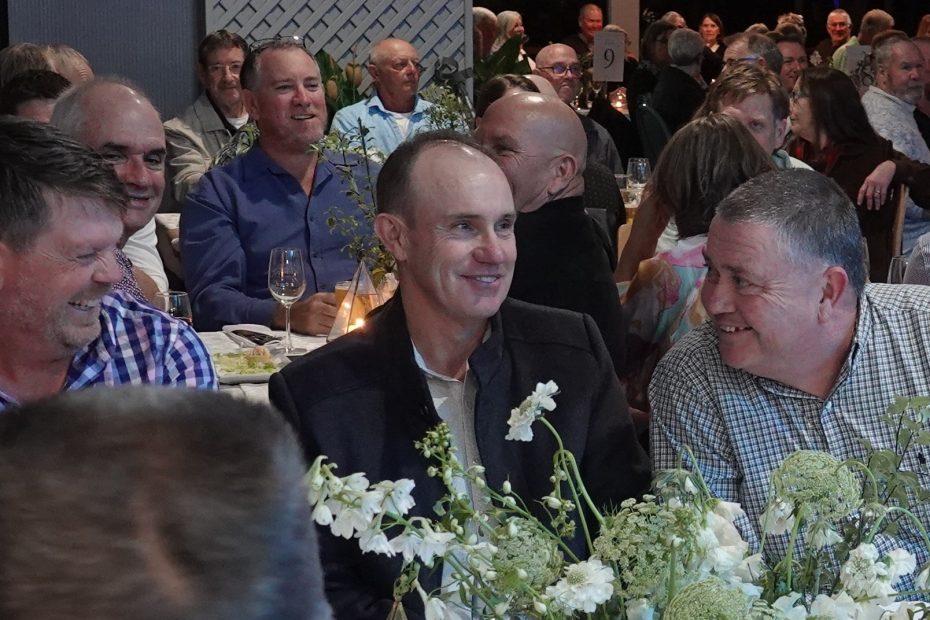 Paul Gow’s candid insights thrill Nambucca Centenary Dinner guests